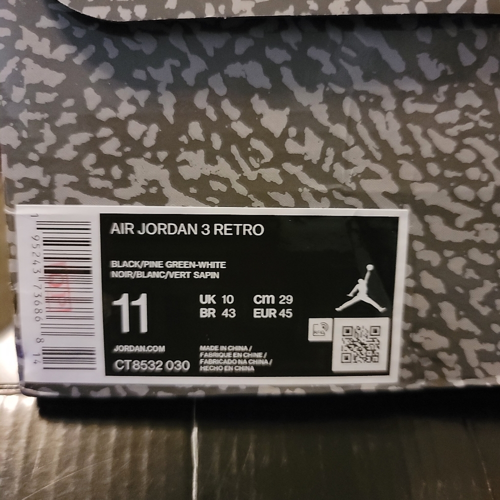 Air Jordan 3 Retro